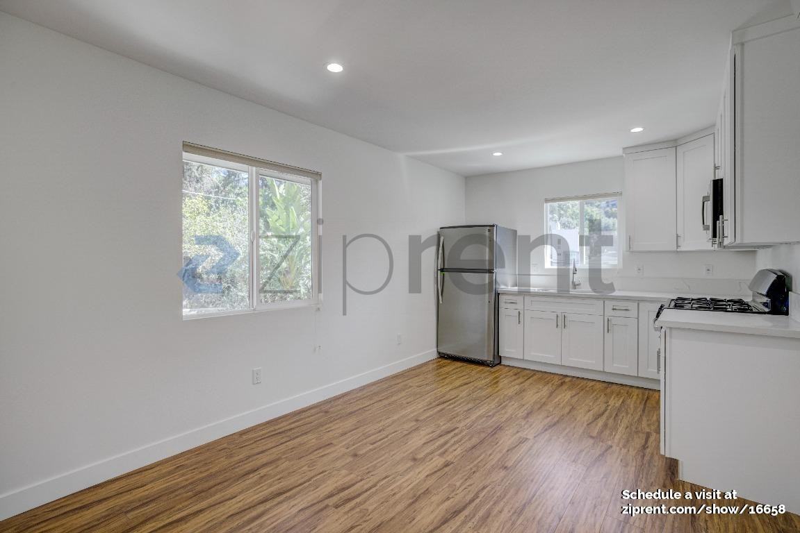 1917 Hyperion Ave #1917 - Photo 3 of 17