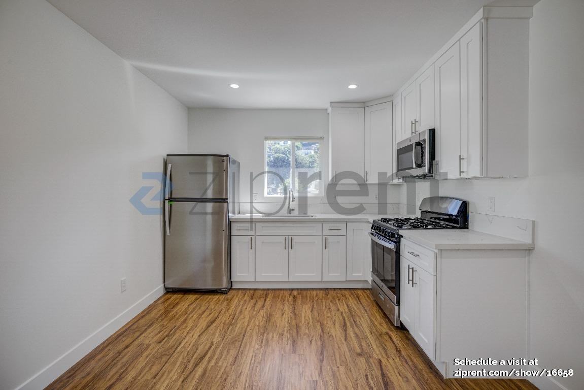 1917 Hyperion Ave #1917 - Photo 6 of 17