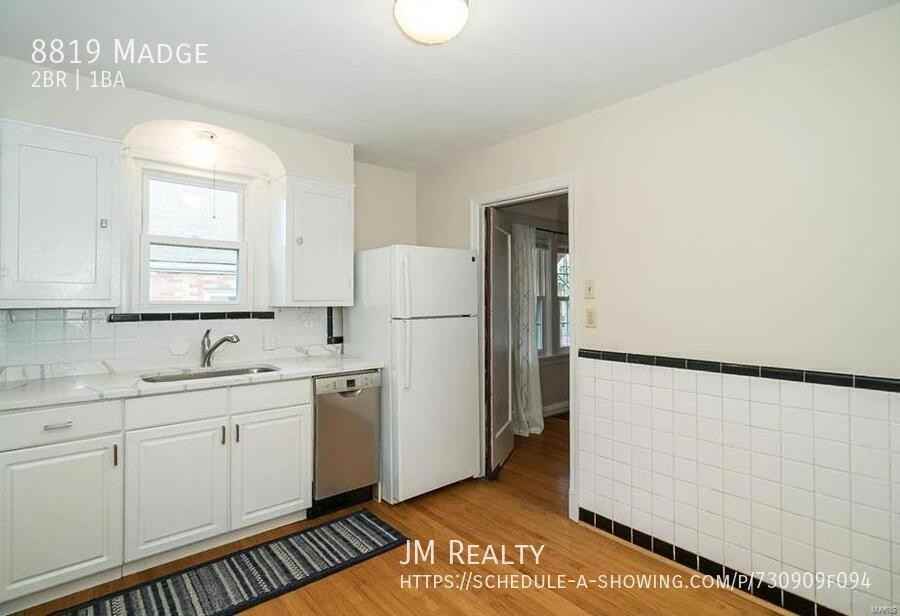 8819 Madge Ave - Photo 3 of 8