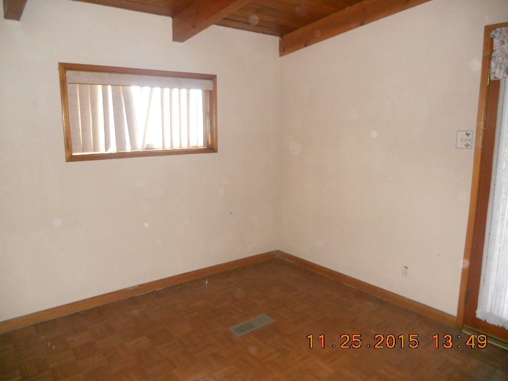 200 Lytle Way - Photo 3 of 10