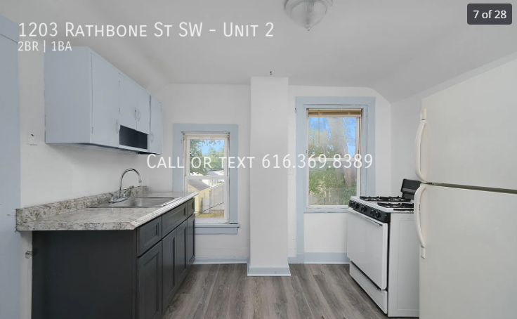 1203 Rathbone St Sw #2 - Photo 3 of 10