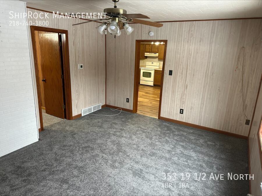 353 19 1/2 Ave N - Photo 2 of 21