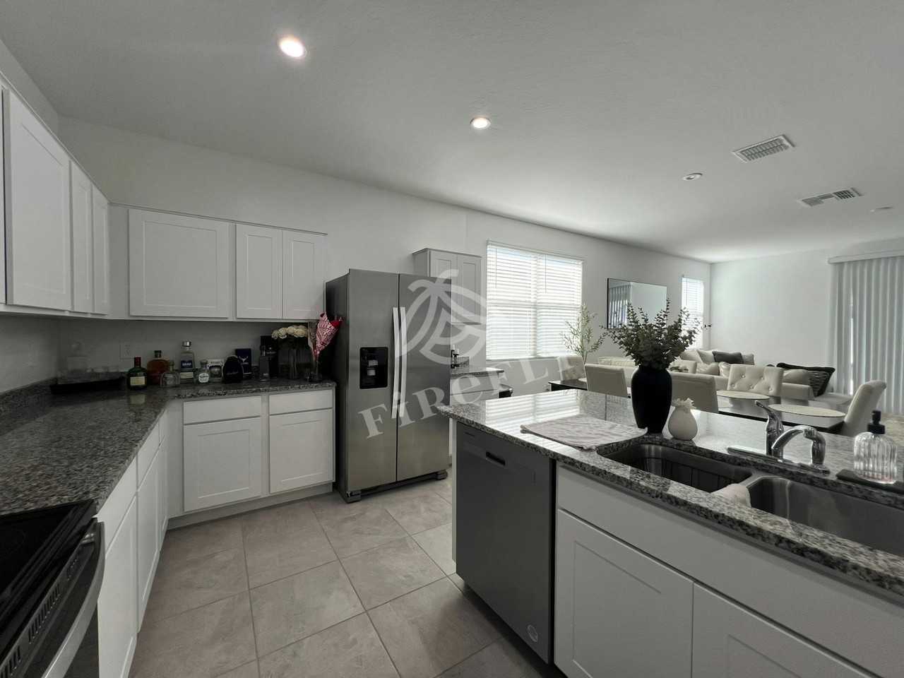 18148 North San Pablo Street - Photo 5 of 26
