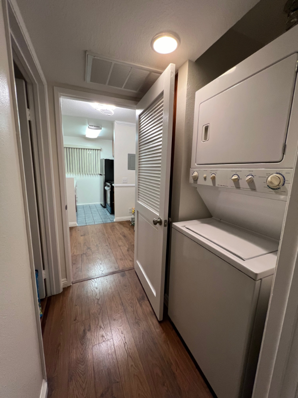 14615 Burbank Blvd #202A - Photo 6 of 24