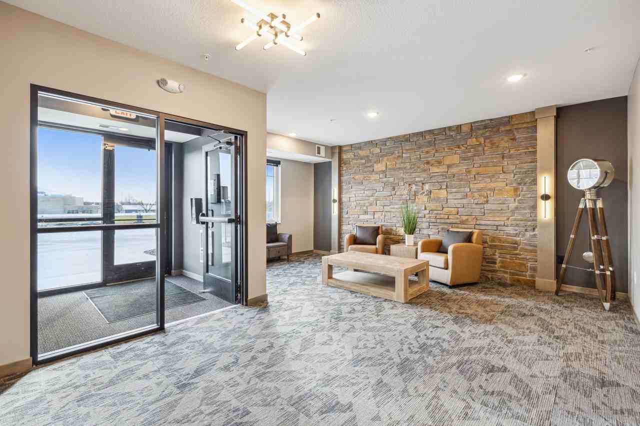 13896 Birdie Lane - Photo 2 of 50