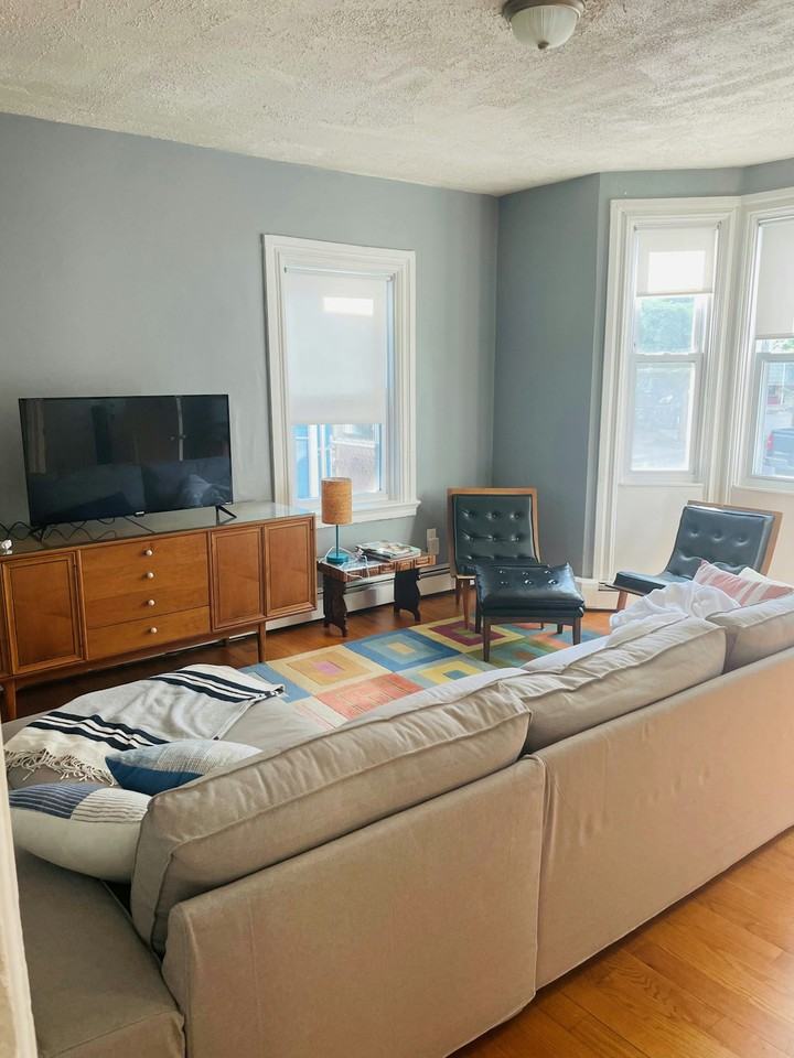 74 Vernon Street, Unit 1 - Photo 2 of 14