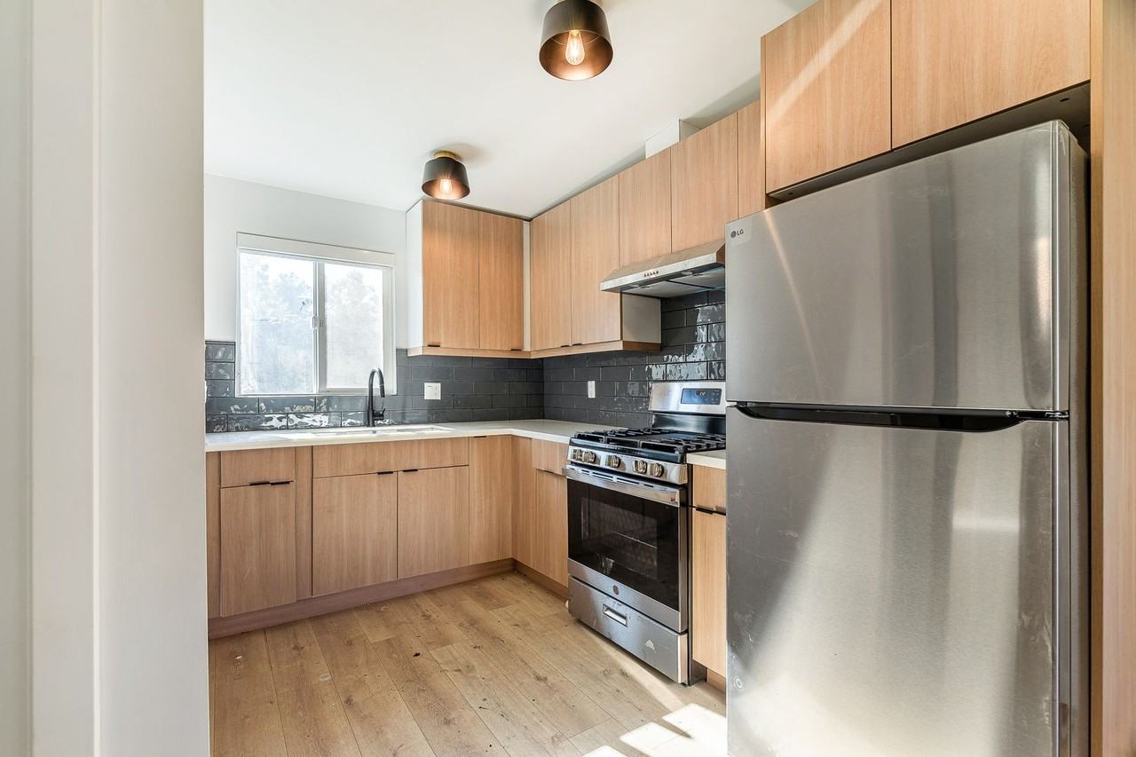 267 Barthe Drive, LLC - Photo 5 of 8