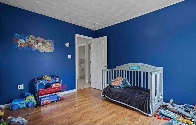 123 Columbine Ave #2 - Photo 4 of 9