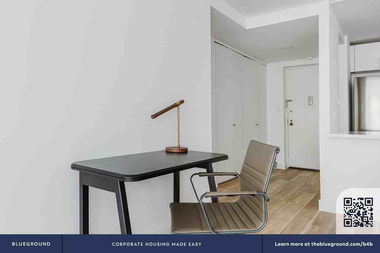 600 Columbus Avenue - Photo 6 of 27