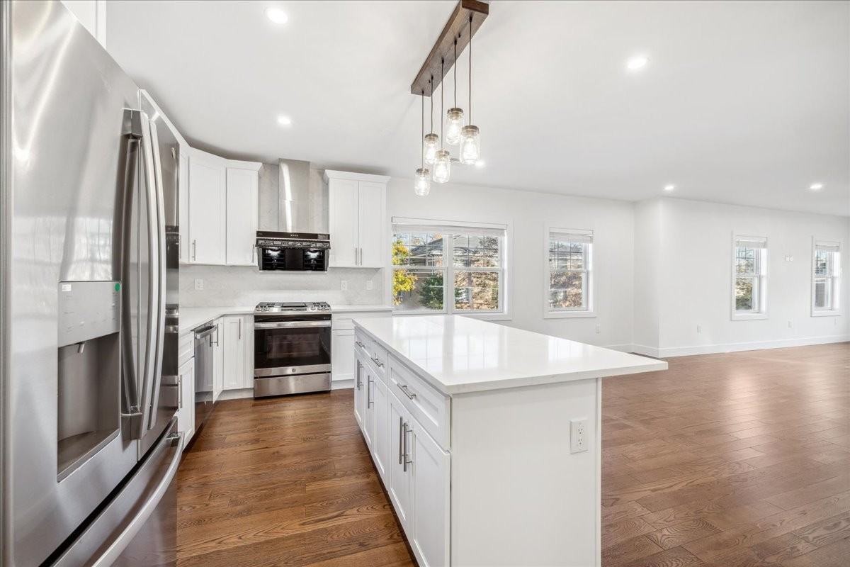 54 Central St #1 - Photo 2 of 22