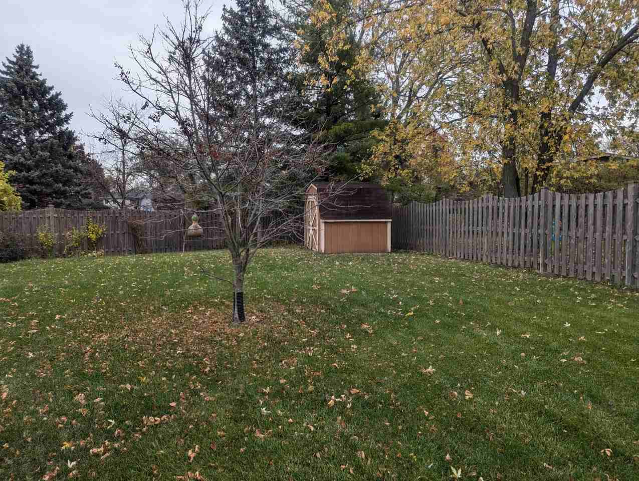 8631 Highcrest Dr #NA - Photo 2 of 17