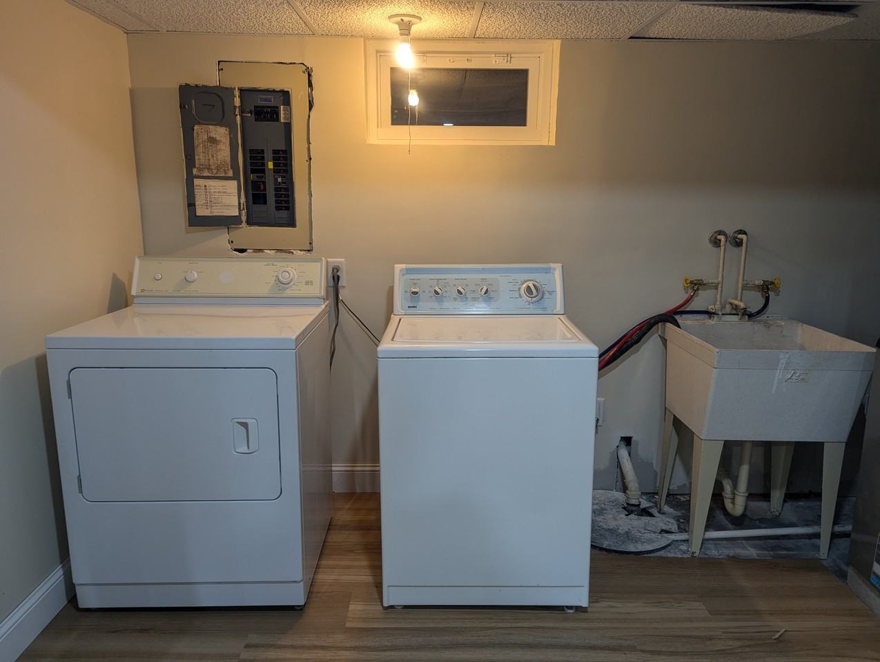 8631 Highcrest Dr #NA - Photo 3 of 17