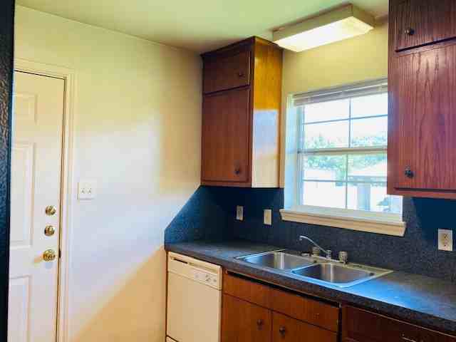 1422 Debusk St #NA - Photo 6 of 10