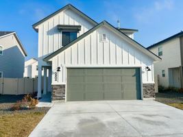 featured image of 3904 N Dashwood Ave