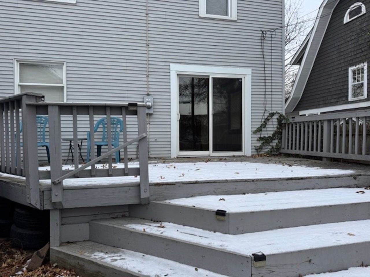 114 Amsterdam Rd - Photo 3 of 35