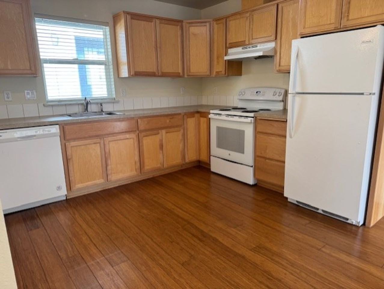 1523 Nw Juniper St #3 - Photo 7 of 11