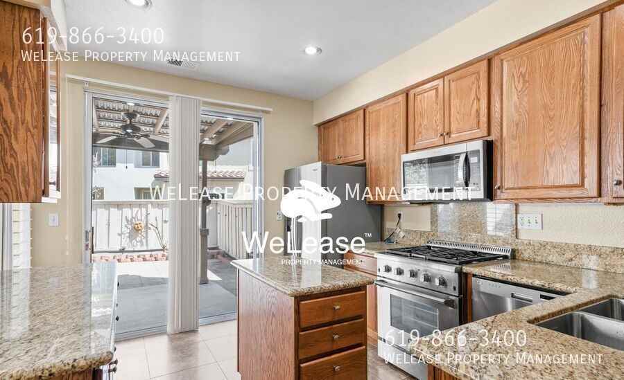 2230 Lago Madero - Photo 2 of 21