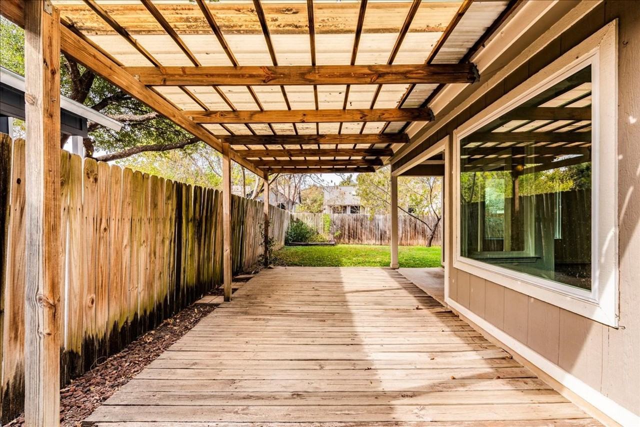 6018 Baton Rouge Dr - Photo 3 of 27