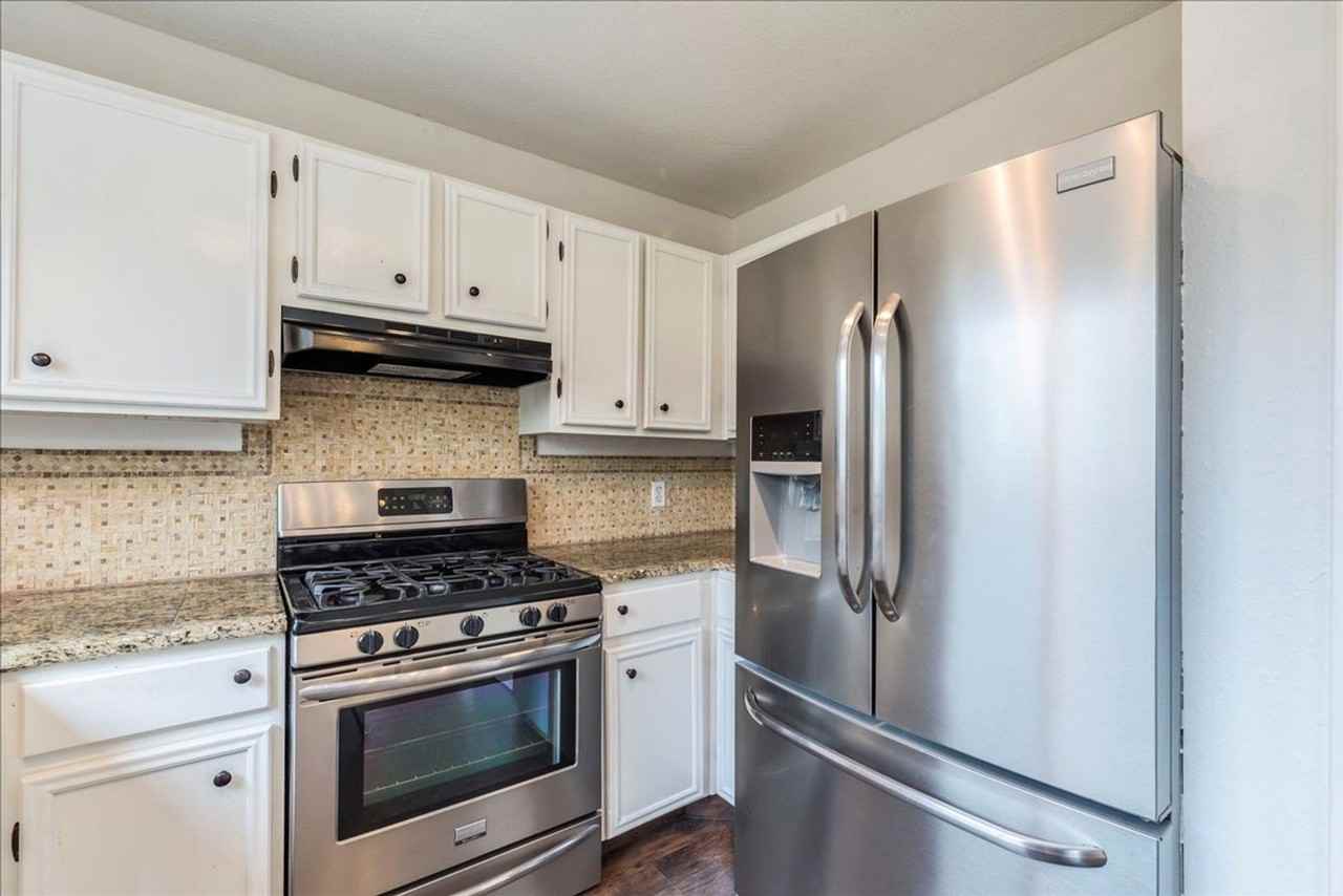 6018 Baton Rouge Dr - Photo 5 of 27