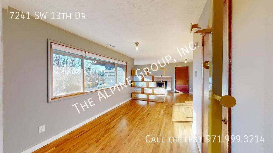 7241 Sw 13th Dr - Photo 3 of 32