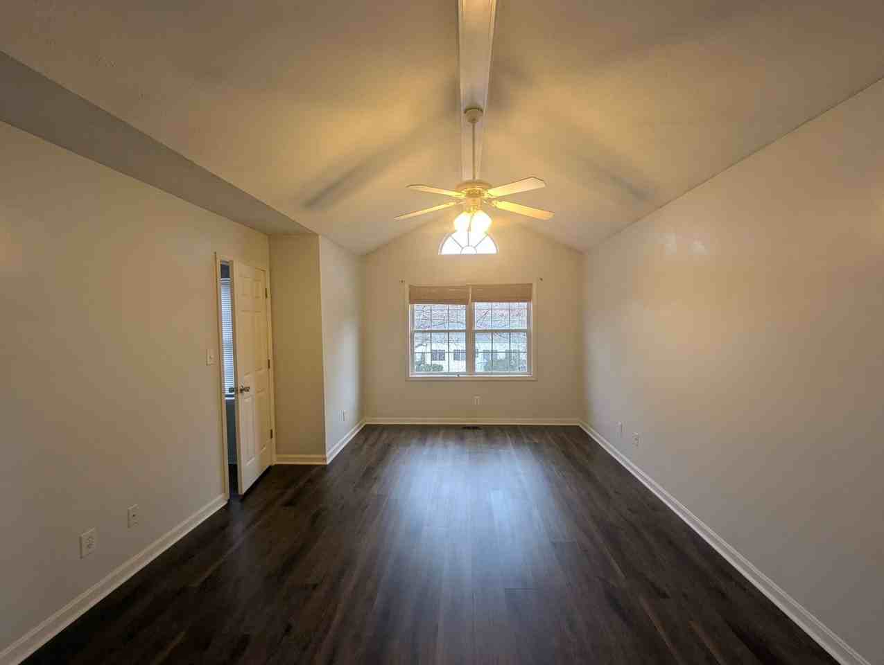 205 Bliss Ave - Photo 3 of 8