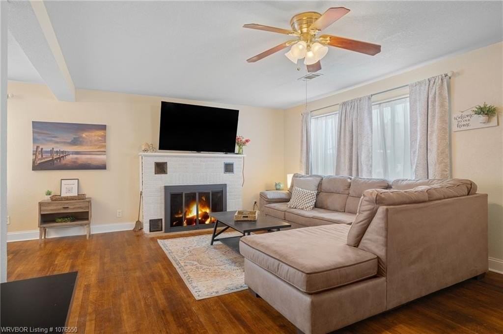 4101 S Q St - Photo 3 of 32