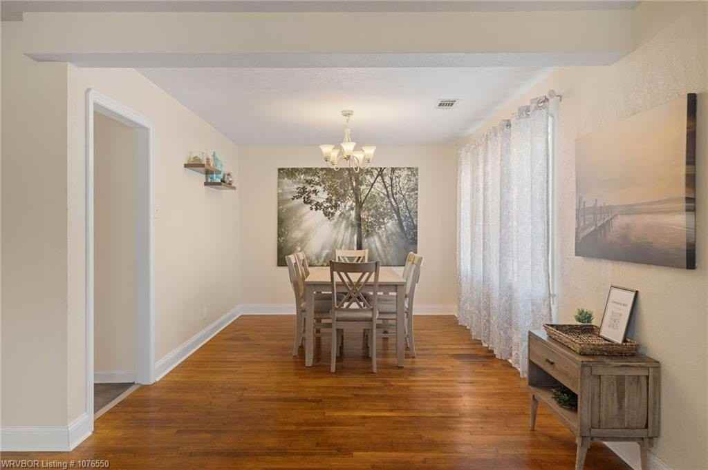 4101 S Q St - Photo 5 of 32