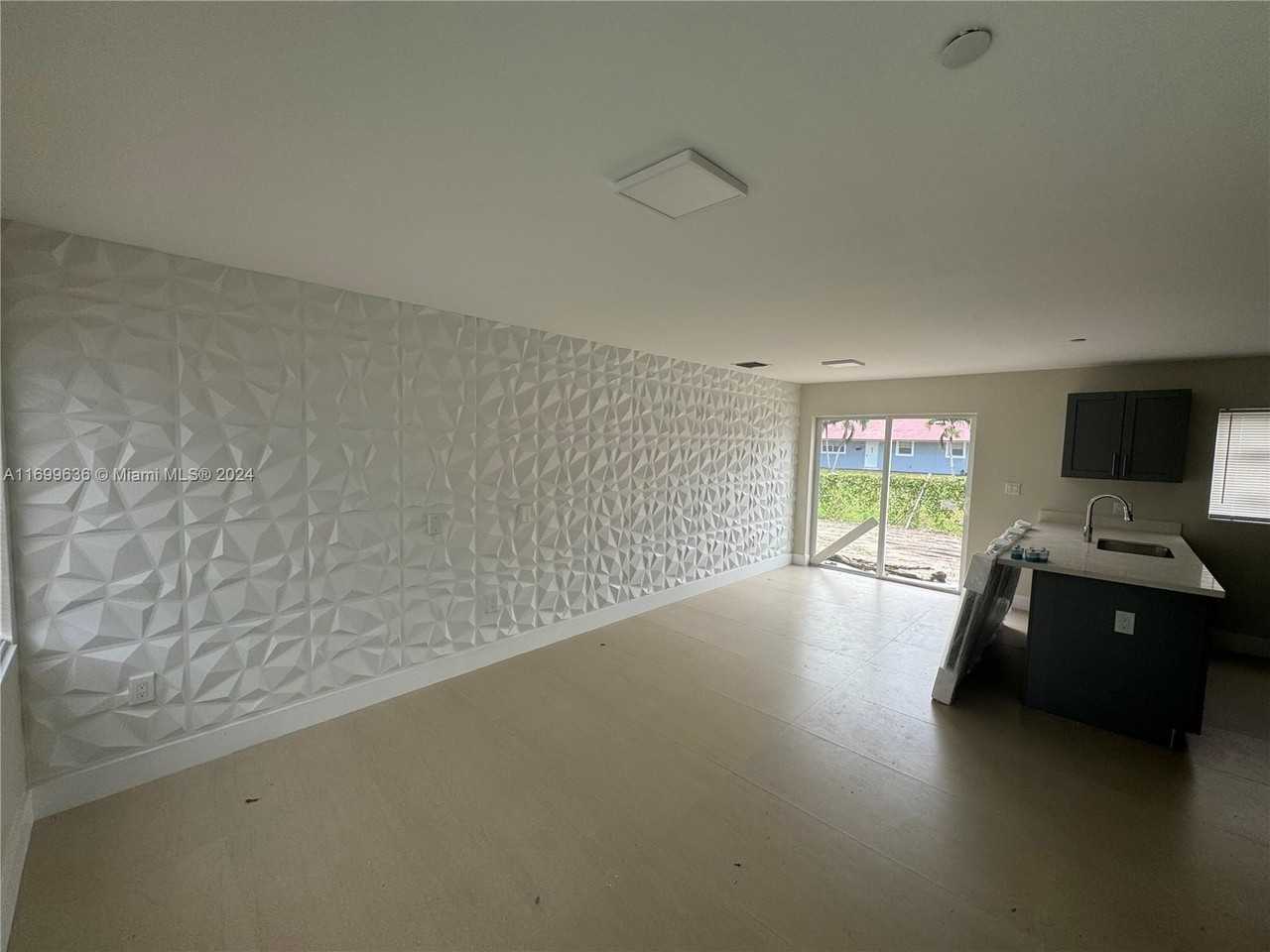 217 Nw 159th St #217 - Photo 2 of 14