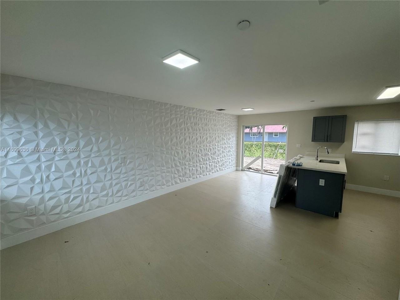 217 Nw 159th St #217 - Photo 3 of 14