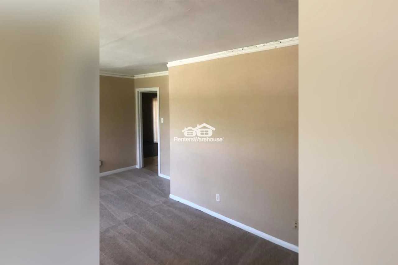 5939 Belmark St - Photo 2 of 10