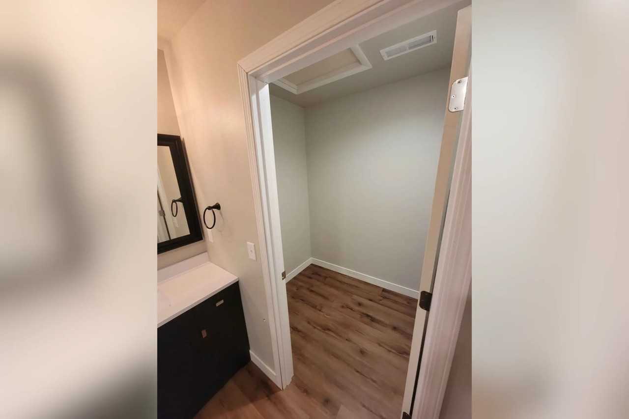 1882 Spruce Ave - Photo 3 of 13
