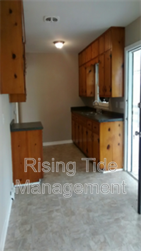 5816 34th St N - Photo 5 of 28