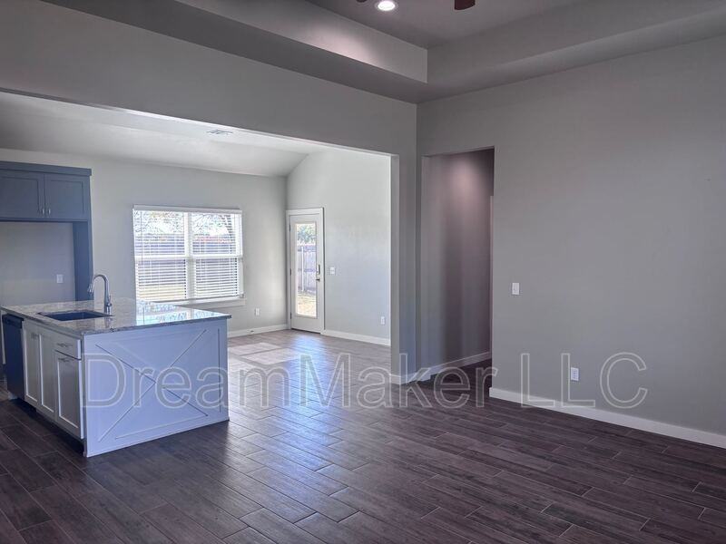 1016 Apple Blossom Way - Photo 4 of 18