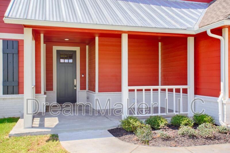 3118 Se 34th St - Photo 2 of 29