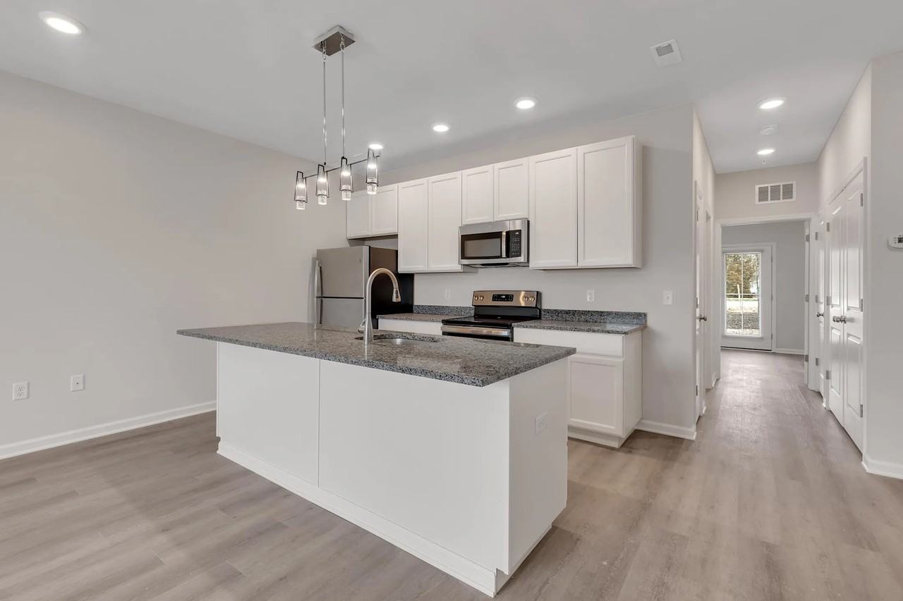 13 Wildflower Ln - Photo 3 of 16