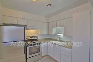 featured image of 1702 W Vogel Ave #A7