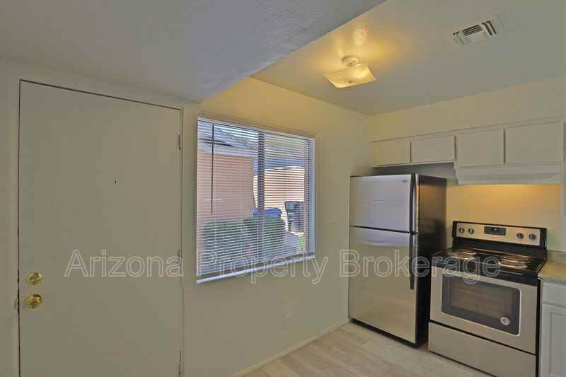 1702 W Vogel Ave #A7 - Photo 5 of 15