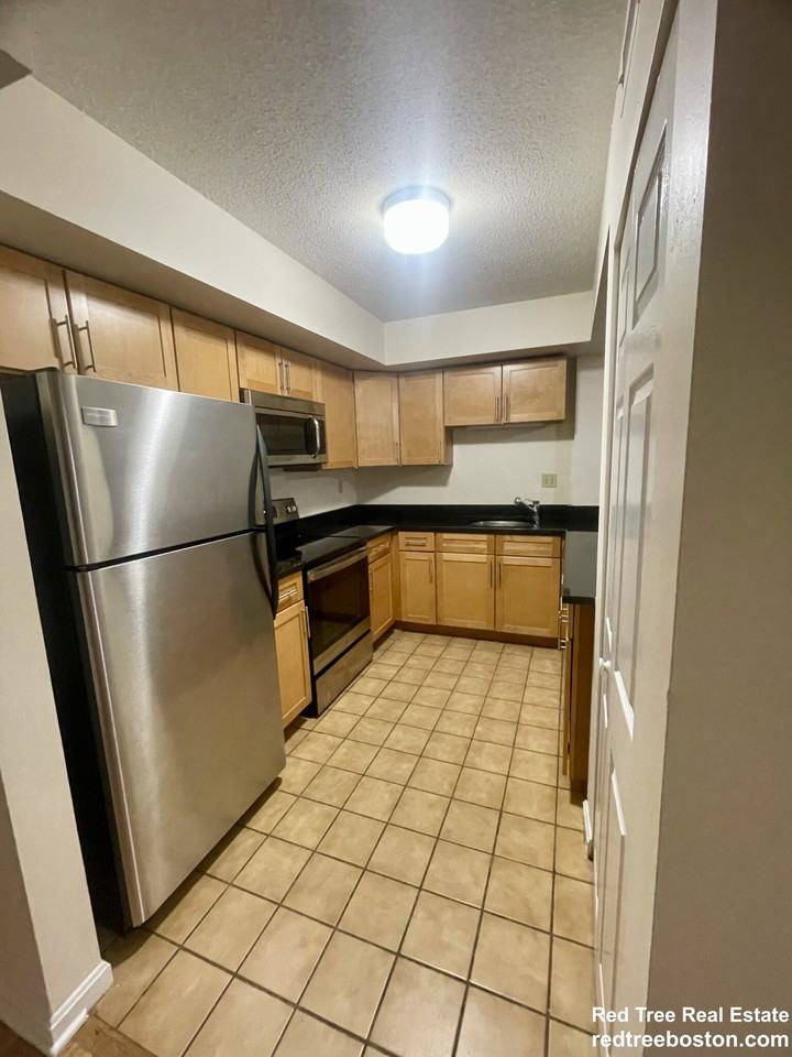 345 Franklin St #104 - Photo 2 of 28