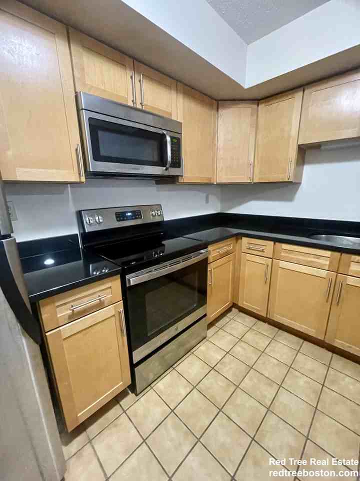 345 Franklin St #104 - Photo 4 of 28