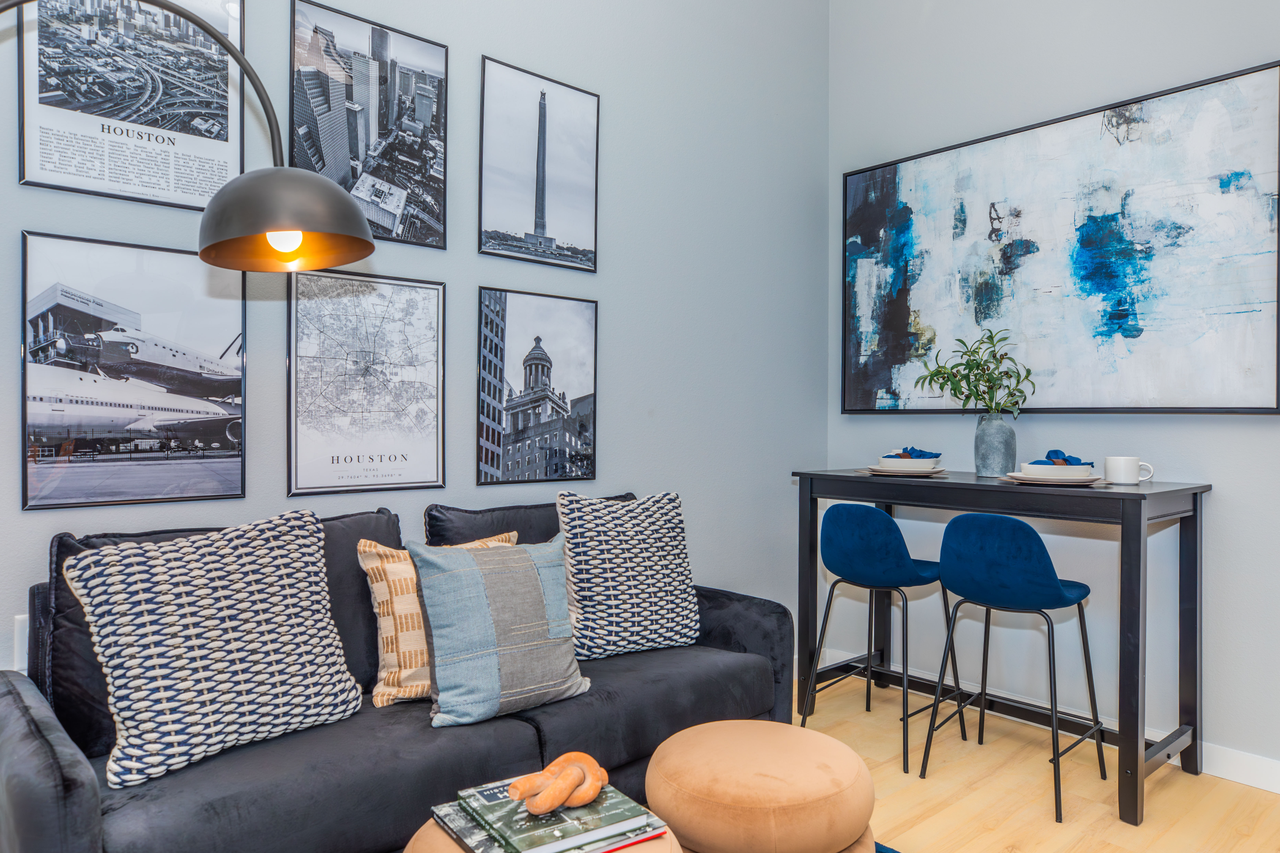 Perla Park Ten - Photo 2 of 42