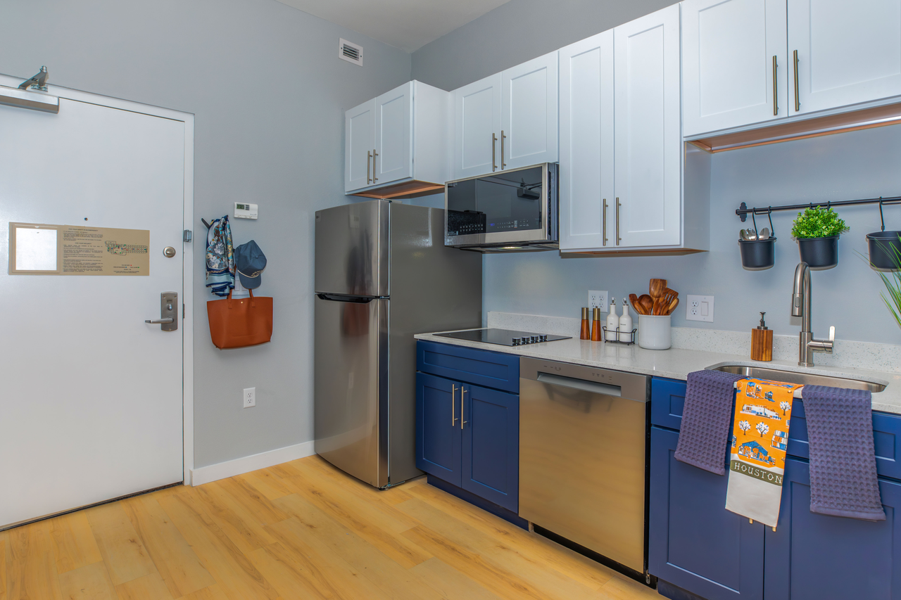 Perla Park Ten - Photo 4 of 42