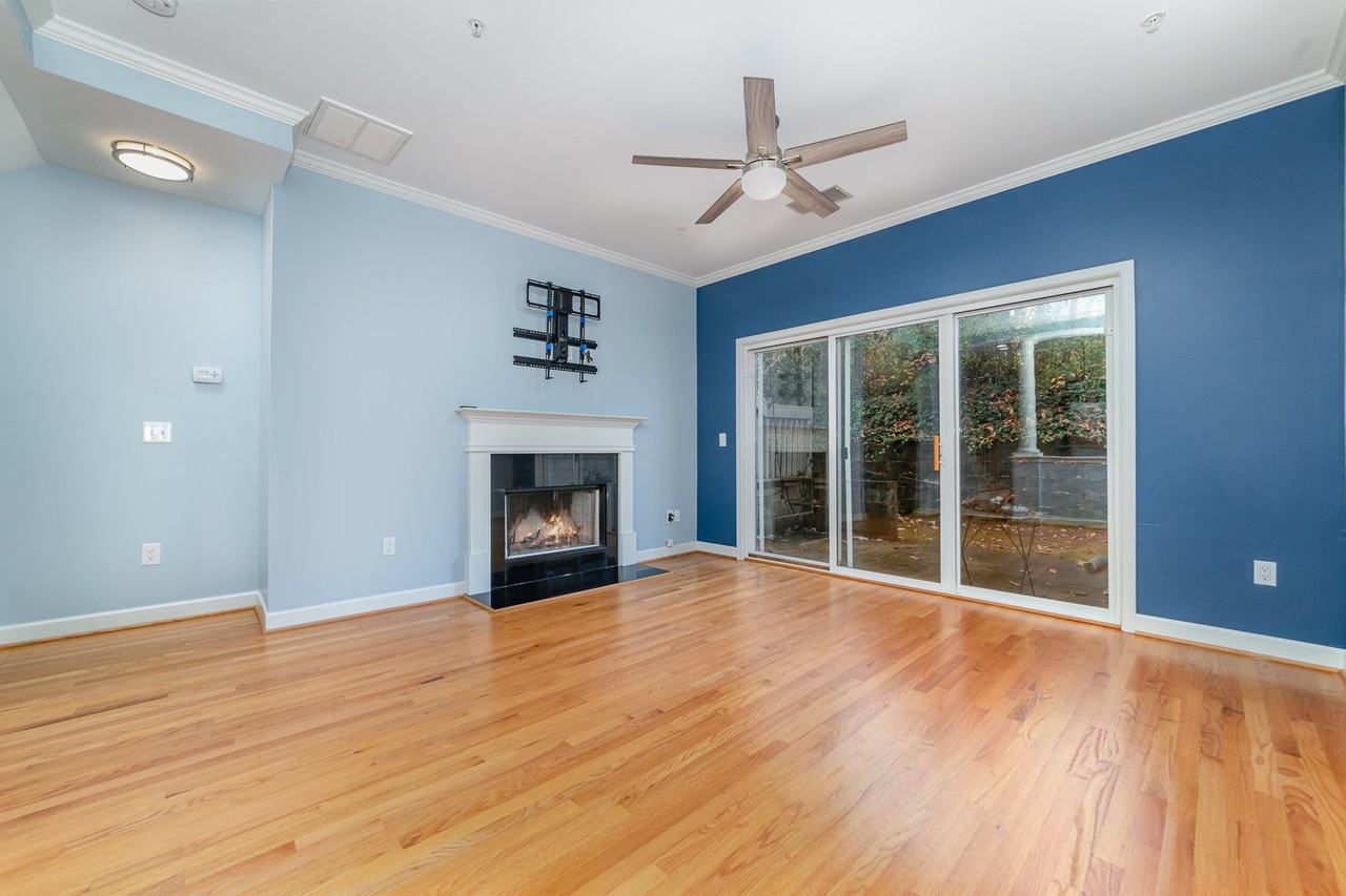 2504 Cranbrook Ln #5 - Photo 3 of 15