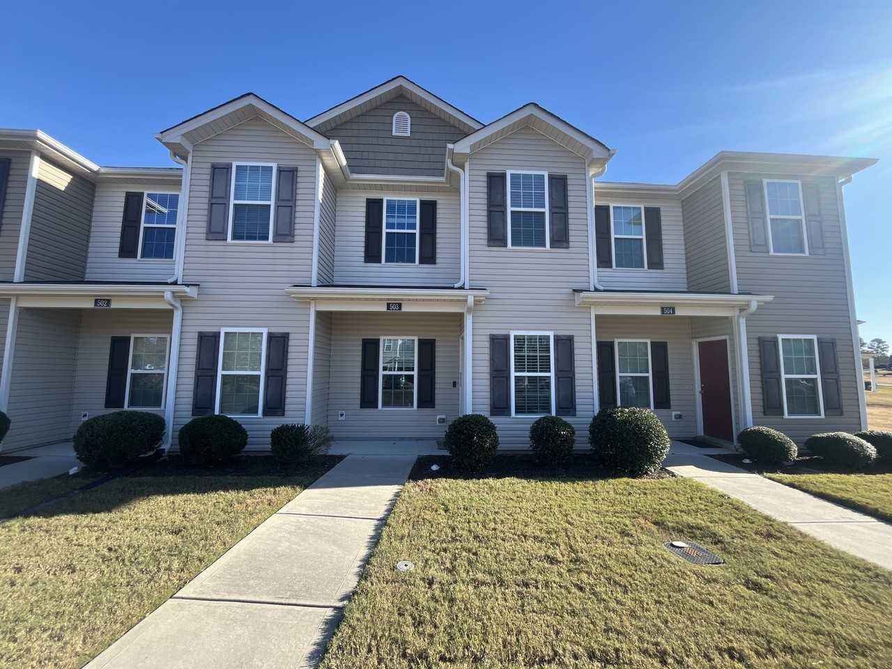 503 Winston Way - Photo 2 of 20