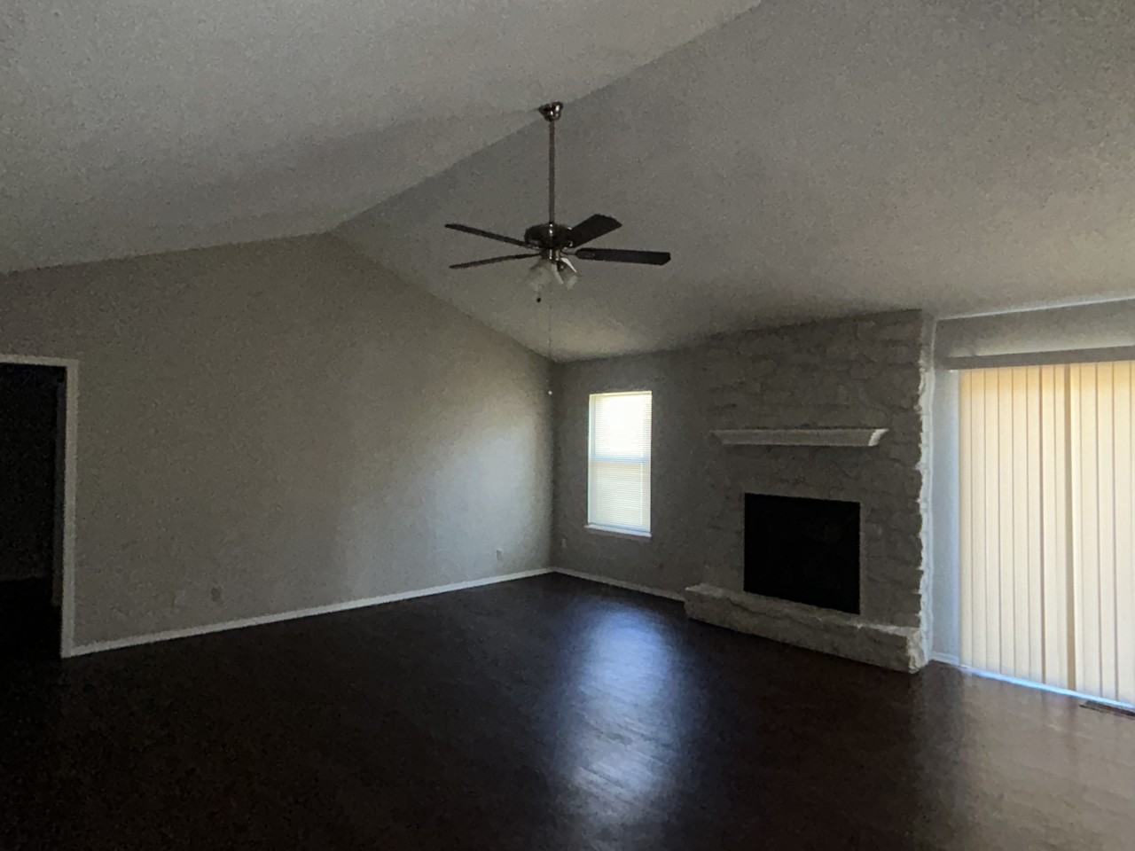 8617 Doewood Cir - Photo 3 of 19