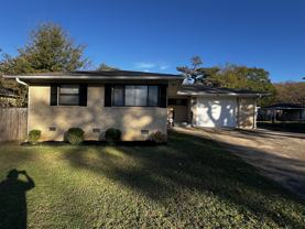 4016 Maple St - Photo 1 of 1