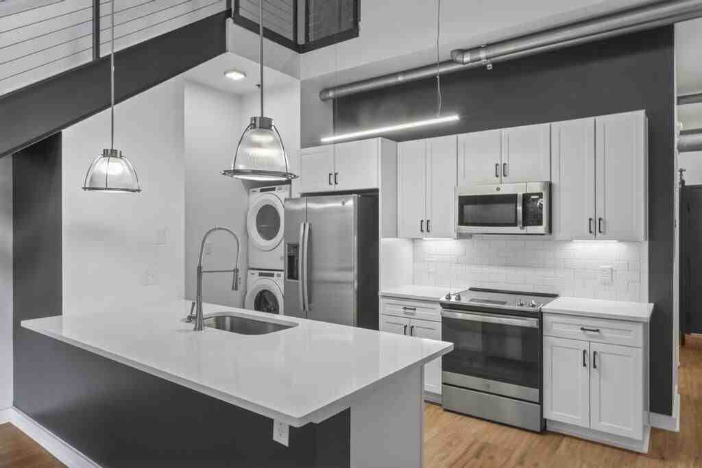 17th Street Lofts - Photo 4 of 40