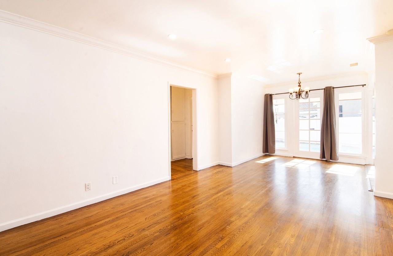 11250 Bayla St - Photo 6 of 16