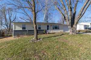 featured image of 6007 N Vickie Dr