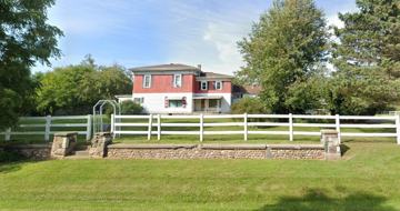 featured image of 2776 S Parma Rd