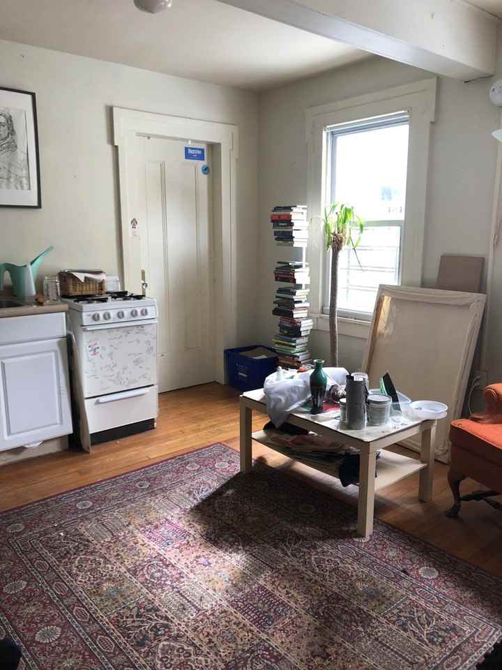 235 Dwight St - Photo 2 of 8
